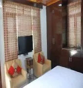 Hotel Satya Palace